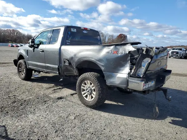 1FT7X2B6XHEB39137 2017 FORD F250 - Image 2