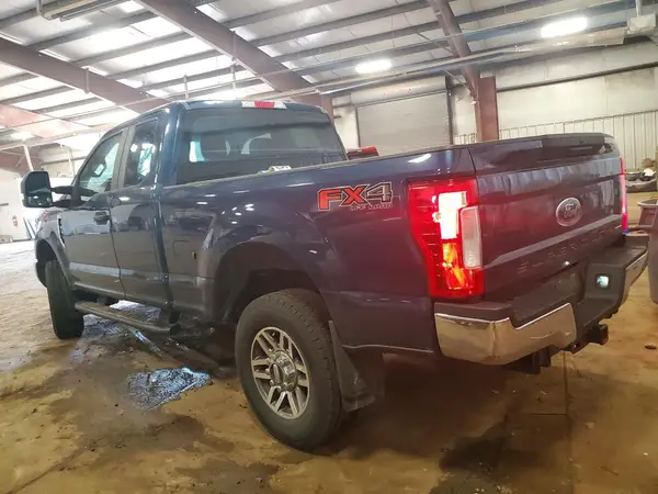 1FT7X2B6XHEB83719 2017 FORD F250 - Image 2