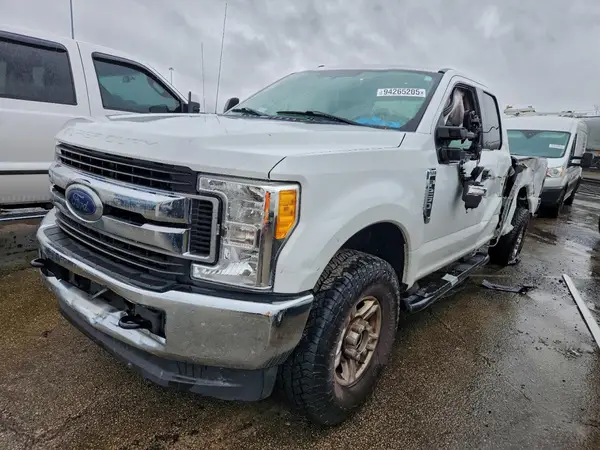 1FT7X2B6XHEF28201 2017 FORD F250 - Image 1