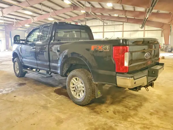 1FT7X2B6XJEB88425 2018 FORD F250 - Image 2
