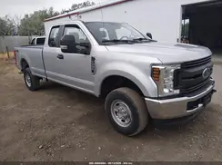 1FT7X2B6XJEC83955 2018 FORD F250