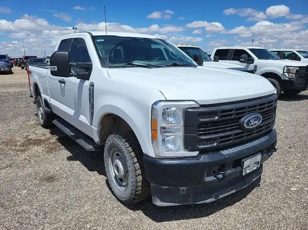 1FT7X2BA0PEC24202 2023 FORD F250 - Image 2