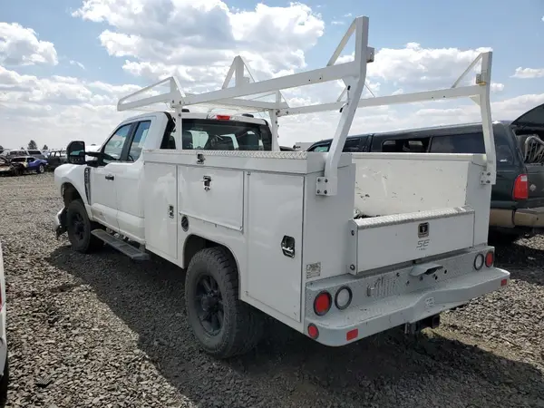 1FT7X2BA0PEC33059 2023 FORD F250 - Image 2