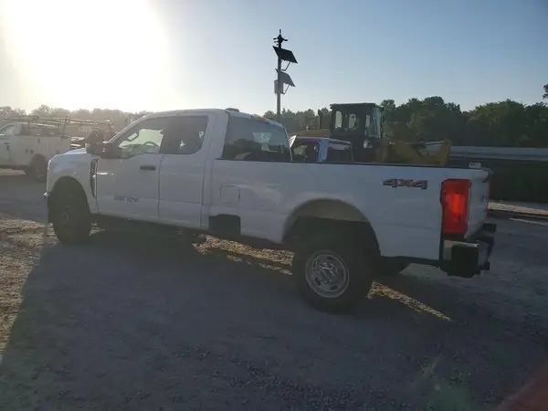 1FT7X2BA1SEC87320 2025 FORD F250 - Image 2