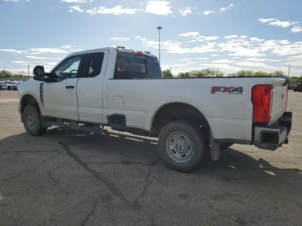 1FT7X2BA3REC96711 2024 FORD F250 - Image 2