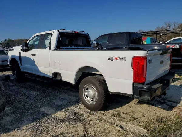 1FT7X2BA4REC52166 2024 FORD F250 - Image 2