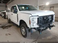 1FT7X2BA5REF09934 2024 FORD F250