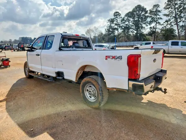 1FT7X2BA6PEC60959 2023 FORD F250 - Image 2