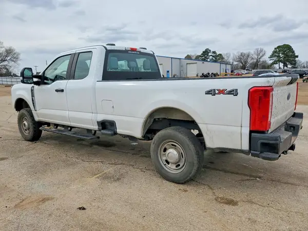 1FT7X2BAXPEC41945 2023 FORD F250 - Image 2