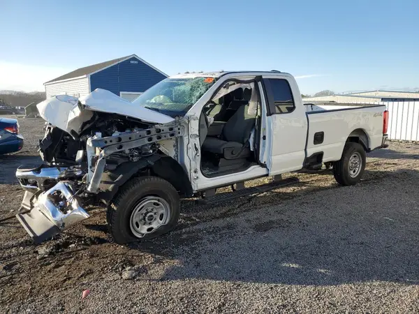 1FT7X2BAXRED60131 2024 FORD F250 - Image 1