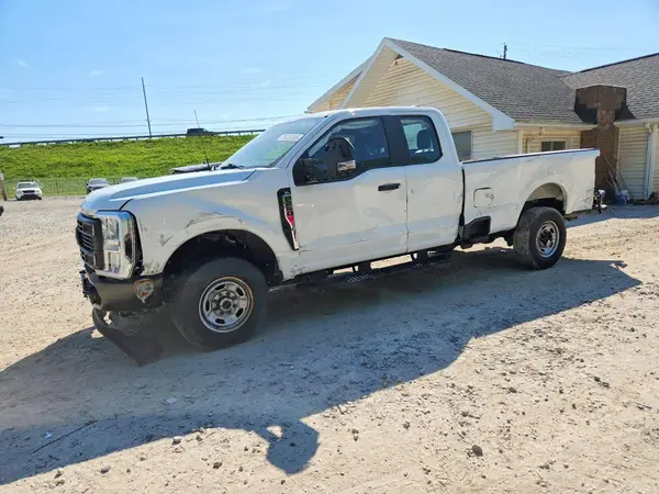 1FT7X2BAXREE29139 2024 FORD F250 - Image 1