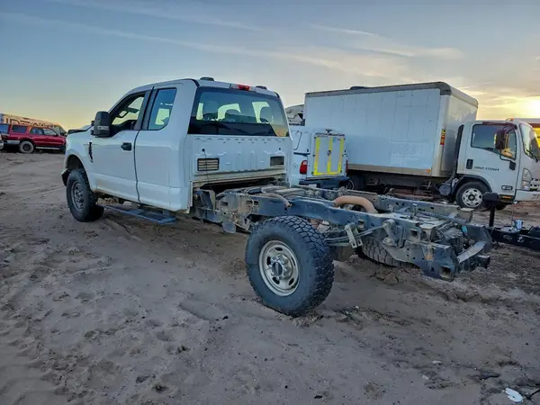 1FT7X2BN5NED45758 2022 FORD F250 - Image 2