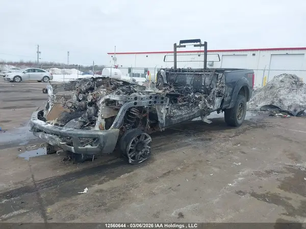 1FT7X2BT1HEE88886 2017 FORD F250 - Image 2