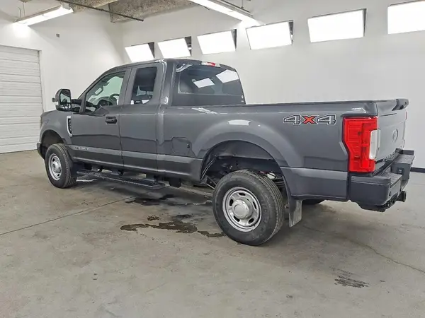 1FT7X2BT1JEC68850 2018 FORD F250 - Image 2