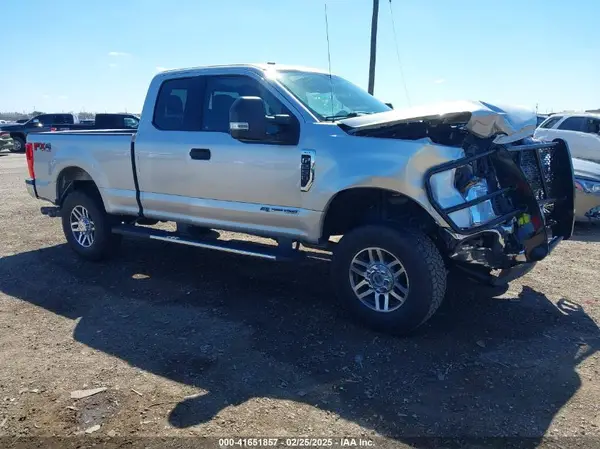 1FT7X2BT1KEE82125 2019 FORD F250 - Image 1