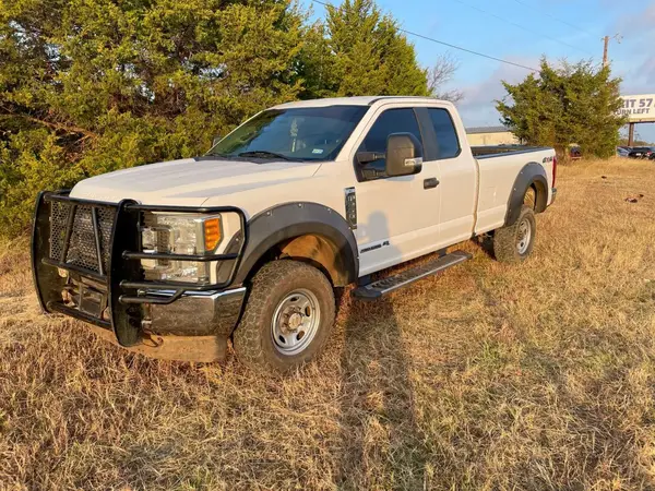 1FT7X2BT2HEC43871 2017 FORD F250 - Image 2