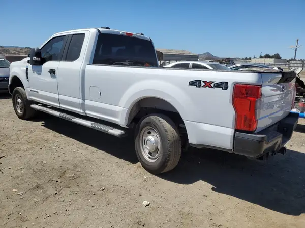 1FT7X2BT2NEE19572 2022 FORD F250 - Image 2