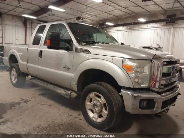 1FT7X2BT3GEB44667 2016 FORD F250 - Image 1
