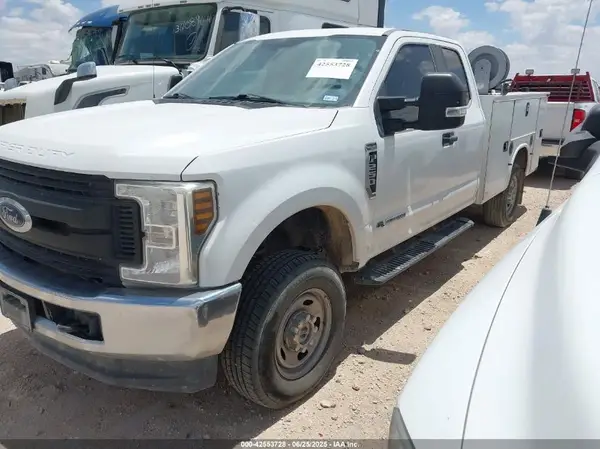 1FT7X2BT5KED47410 2019 FORD F250 - Image 2