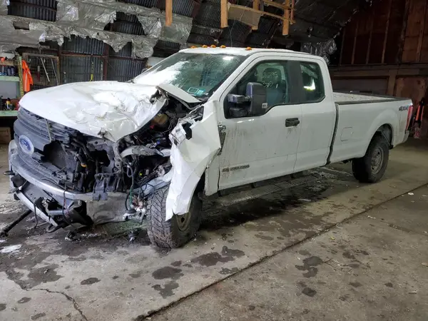 1FT7X2BT6JEB80926 2018 FORD F250 - Image 1