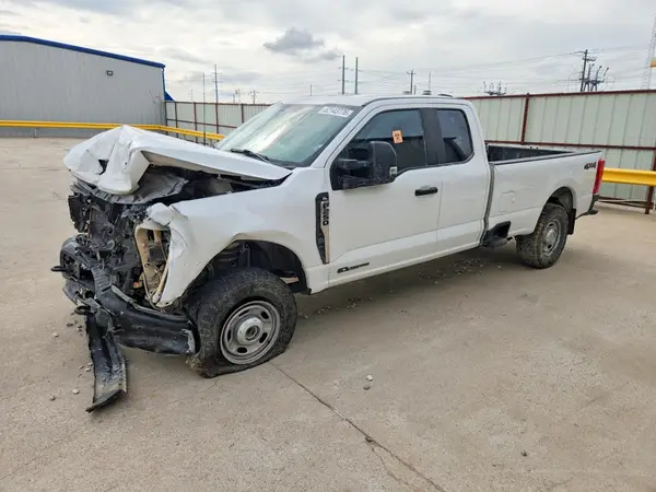 1FT7X2BT6REC44393 2024 FORD F250 - Image 1
