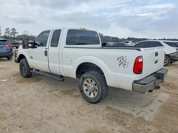 1FT7X2BT7GEA13452 2016 FORD F250 - Image 2