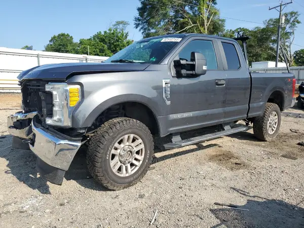 1FT7X2BT8HEC39095 2017 FORD F250 - Image 1