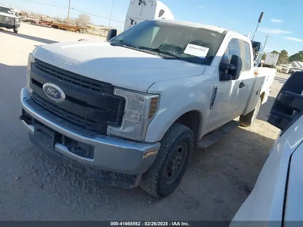 1FT7X3B69KED70740 2019 FORD F350 - Image 2