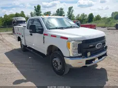 1FT7X3B6XHEE05018 2017 FORD F350