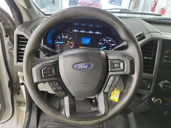 1FT7X3B6XKEE91728 2019 FORD F350 - Image 2