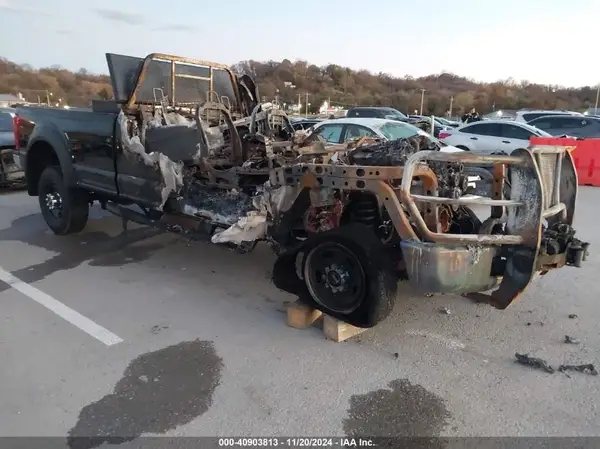 1FT7X3BT8KEF10329 2019 FORD F350 - Image 1