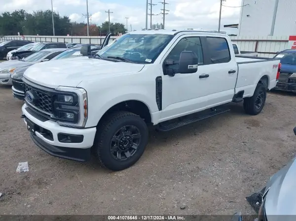 1FT8W2BA7REE43944 2024 FORD F250 - Image 2