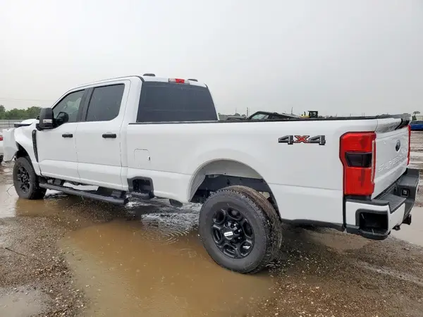 1FT8W2BA8PEE04082 2023 FORD F250 - Image 2