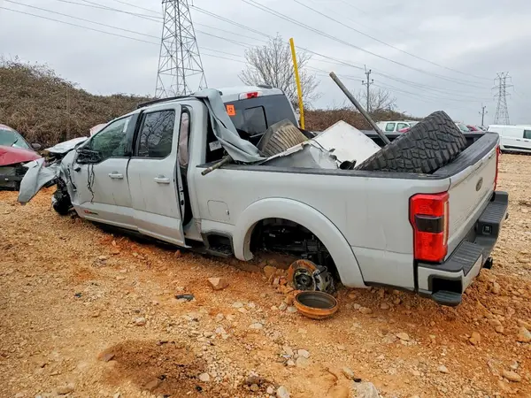 1FT8W2BM4TED08258 2026 FORD F250 - Image 2