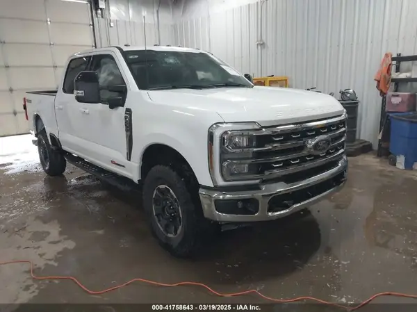 1FT8W2BM5REC37242 2024 FORD F250 - Image 1