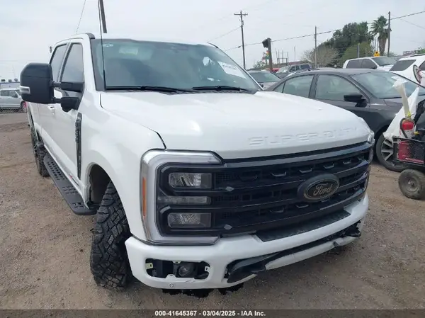 1FT8W2BM5REE18258 2024 FORD F250 - Image 1