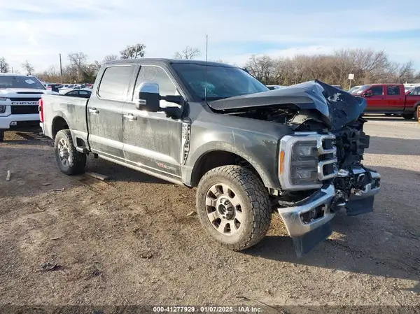 1FT8W2BM6PEC23685 2023 FORD F250 - Image 1