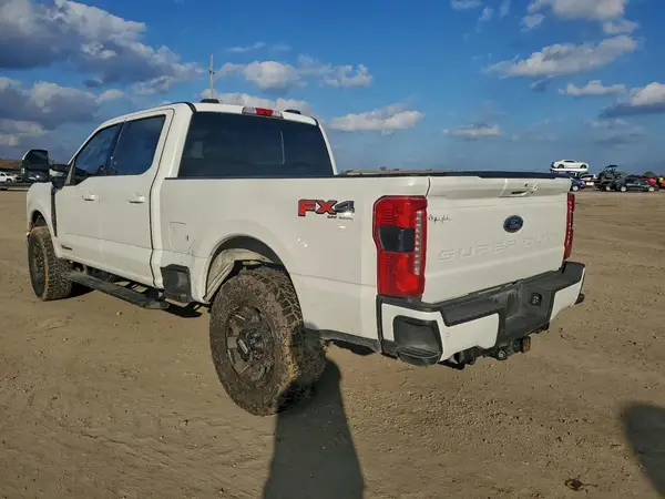 1FT8W2BM7PEC41600 2023 FORD F250 - Image 2