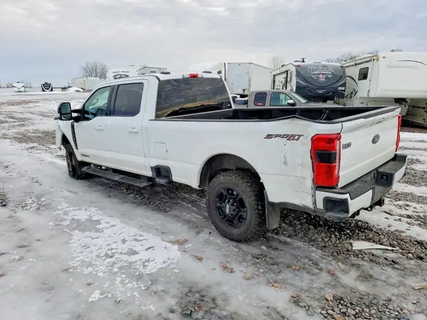 1FT8W2BM7REC02993 2024 FORD F250 - Image 2