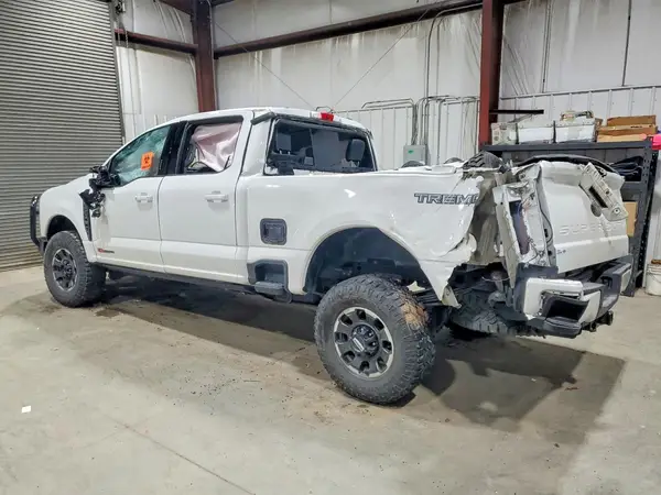 1FT8W2BM7RED78328 2024 FORD F250 - Image 2