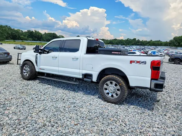 1FT8W2BM8PED97712 2023 FORD F250 - Image 2