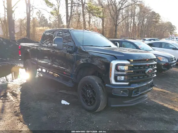 1FT8W2BM9REF41075 2024 FORD F250 - Image 1