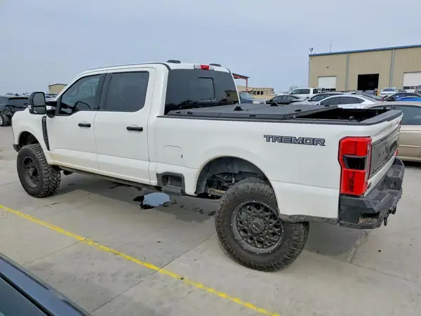 1FT8W2BM9SEC50825 2025 FORD F250 - Image 2