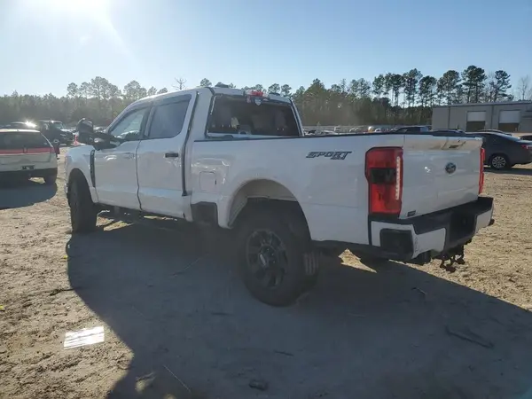 1FT8W2BN4REC99532 2024 FORD F250 - Image 2