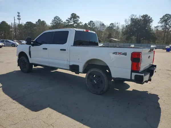 1FT8W2BN5REF45276 2024 FORD F250 - Image 2