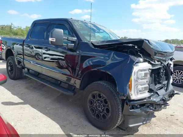 1FT8W2BN6REC72316 2024 FORD F250 - Image 1