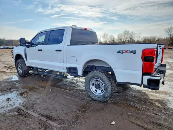 1FT8W2BN7REC58084 2024 FORD F250 - Image 2