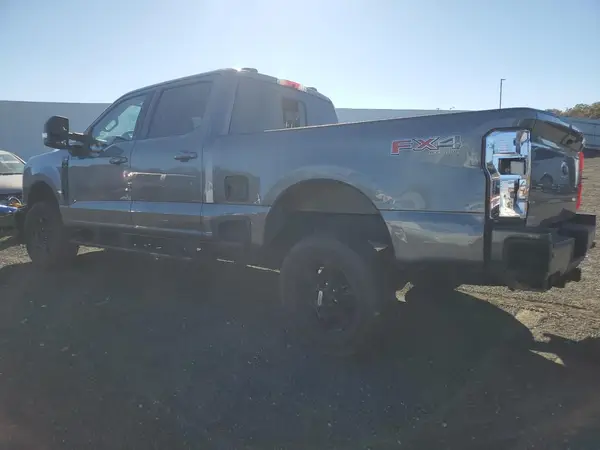 1FT8W2BNXRED86285 2024 FORD F250 - Image 2