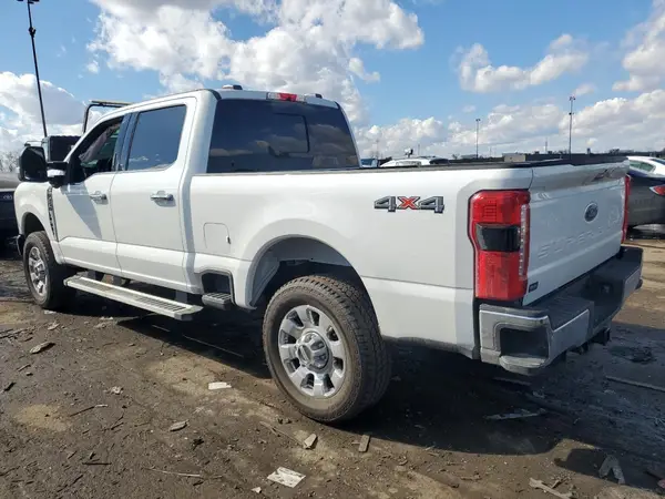 1FT8W2BNXREE19382 2024 FORD F250 - Image 2