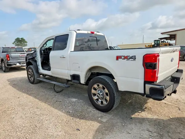 1FT8W2BNXREF29980 2024 FORD F250 - Image 2